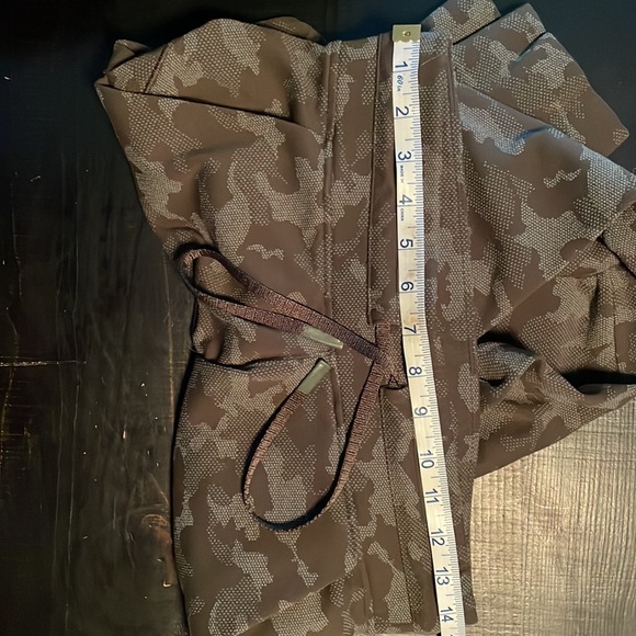 Lululemon Ready to Rulu Joggers - Picture 2 of 4